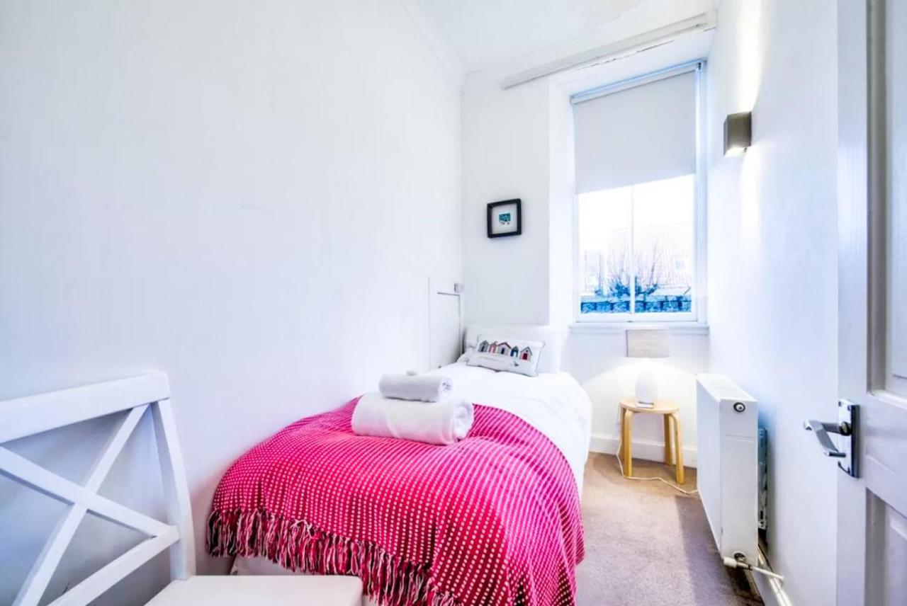 Unique Seaside Apartment, Central North Berwick Buitenkant foto